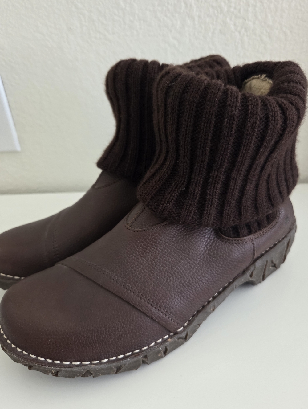El Naturalista Never Worn Brown Leather Ankle Boots with Knit Cuff Size 40